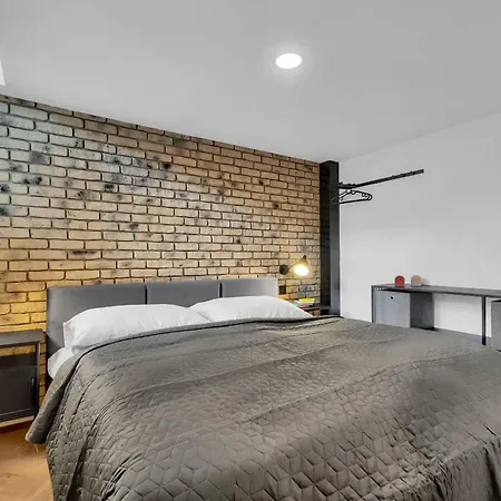 Designer Loft - Modern & Chic דירה *