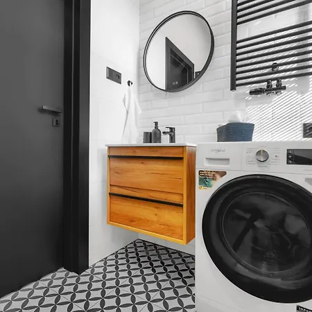 דירה Designer Loft - Modern & Chic ברטיסלאבה