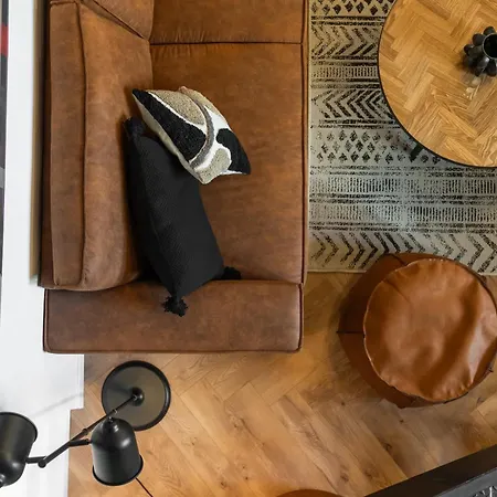 דירה Designer Loft - Modern & Chic *