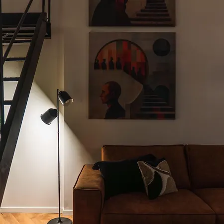 Designer Loft - Modern & Chic Apartament