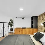 公寓 Designer Loft - Modern & Chic *