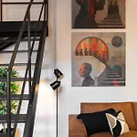 Designer Loft - Modern & Chic 公寓 *